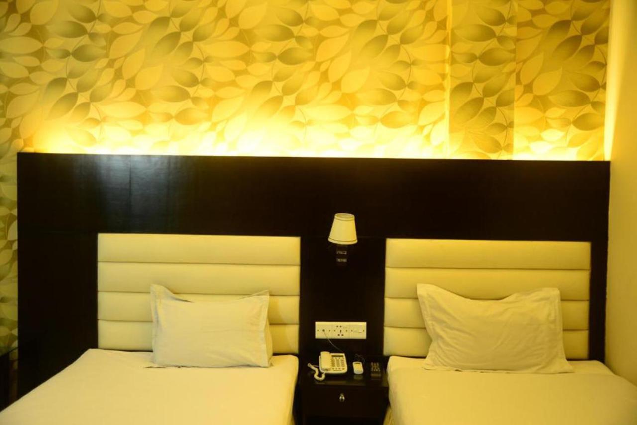 Hotel Royal Living Hotel & Suites Chittagong Luaran gambar