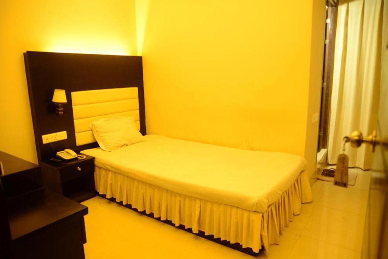 Hotel Royal Living Hotel & Suites Chittagong Luaran gambar