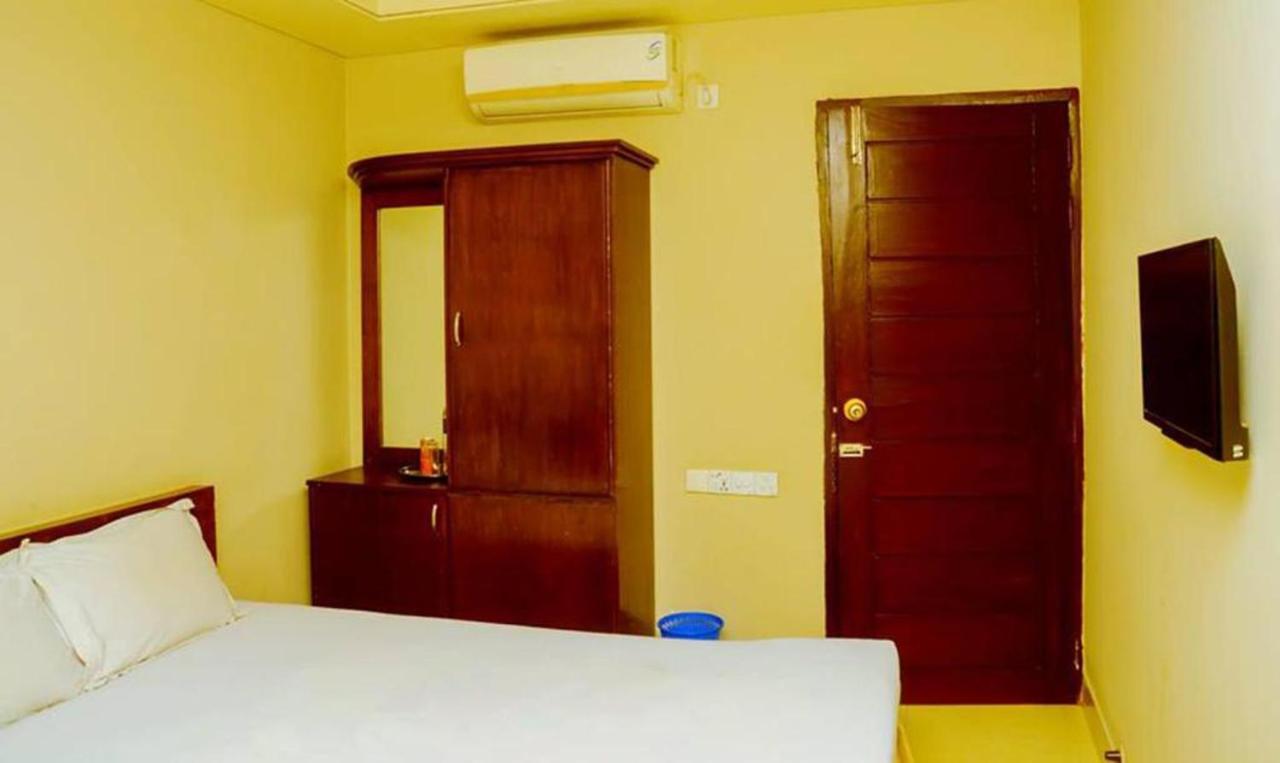 Hotel Royal Living Hotel & Suites Chittagong Luaran gambar