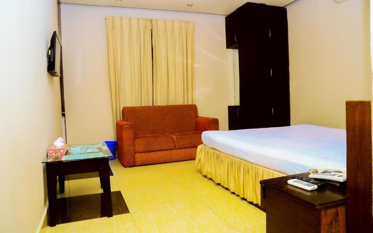 Hotel Royal Living Hotel & Suites Chittagong Luaran gambar